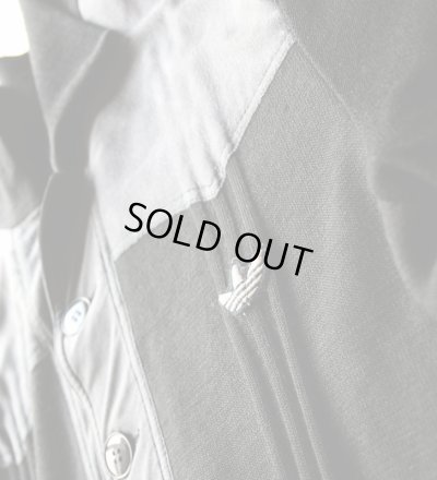 3本ライン、トレフォイル、樹脂ボタン他